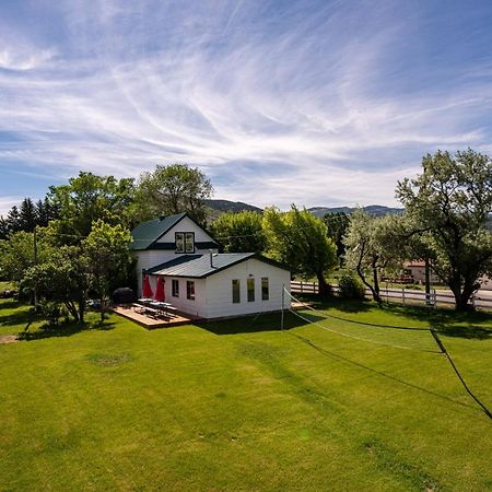 Dempsey Meadows Inn Lava Hot Springs Dış mekan fotoğraf