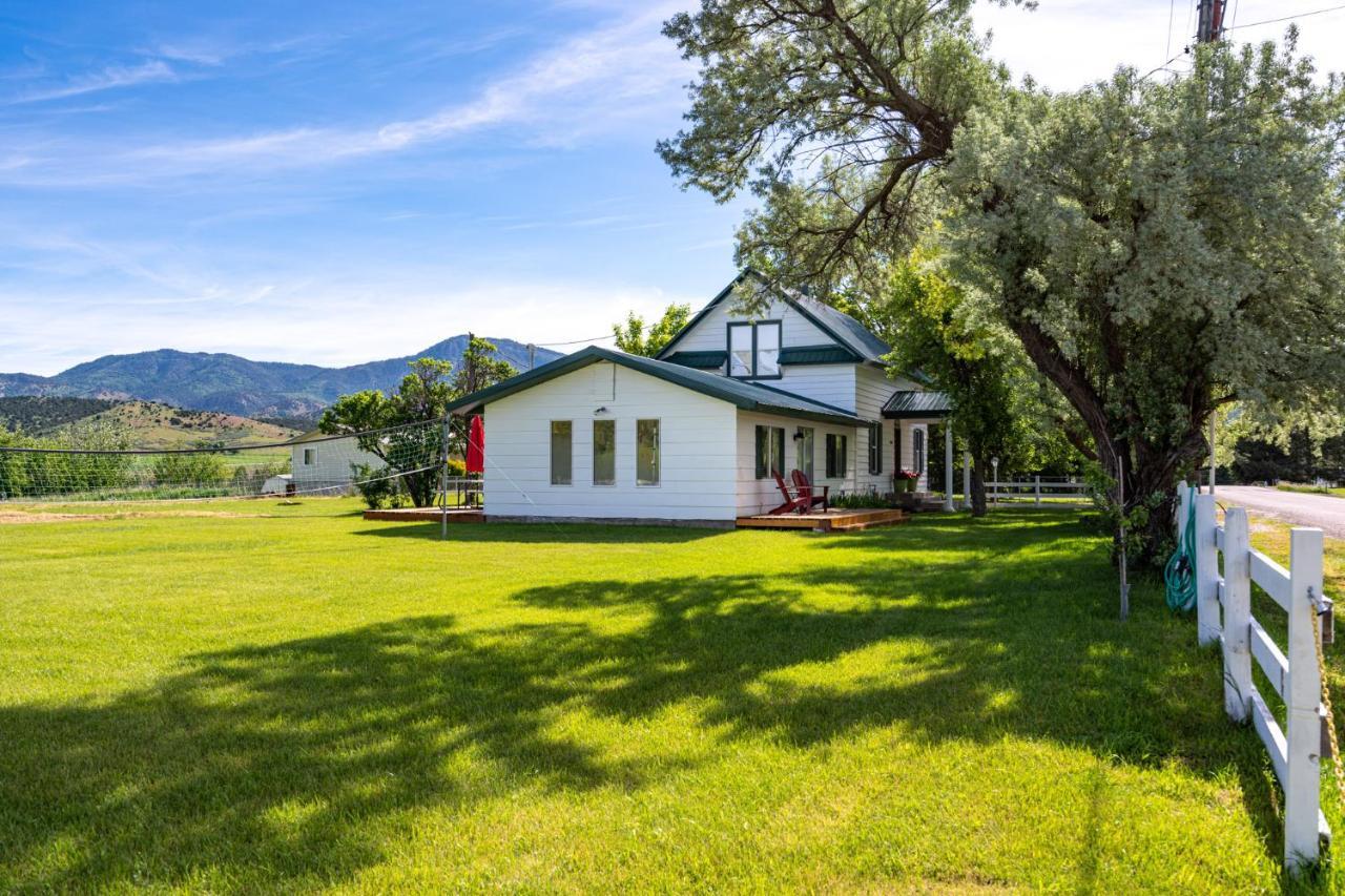 Dempsey Meadows Inn Lava Hot Springs Dış mekan fotoğraf